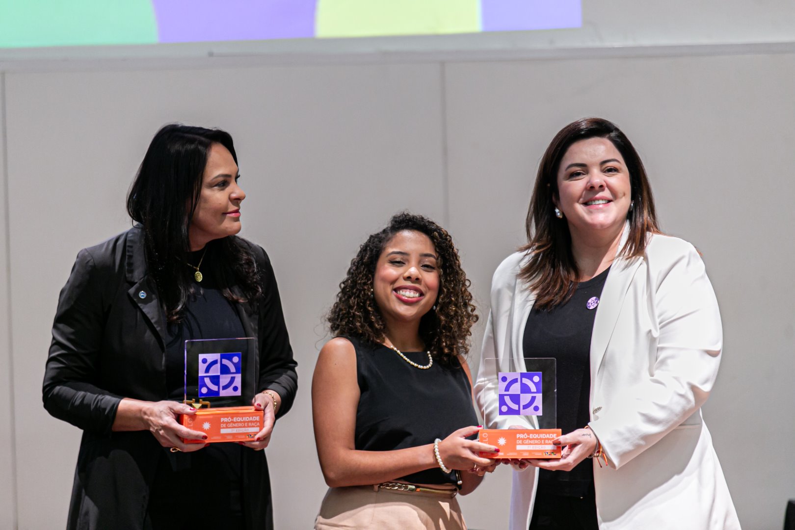 Sebrae conquista certificação federal por políticas de equidade de gênero e raça