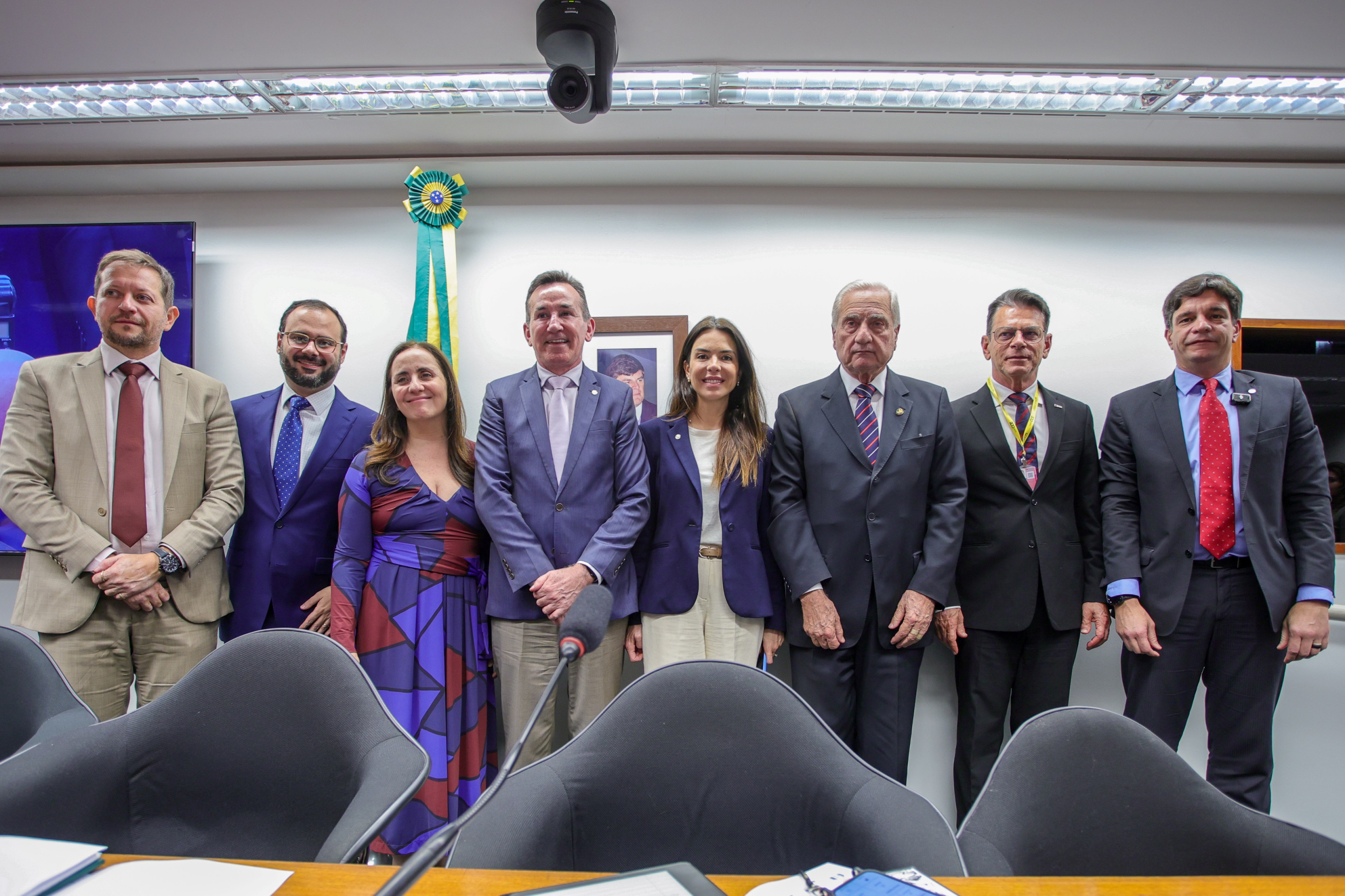 Sebrae defende na Câmara aprovação de projeto de lei do governo federal para aumentar o teto de faturamento do MEI