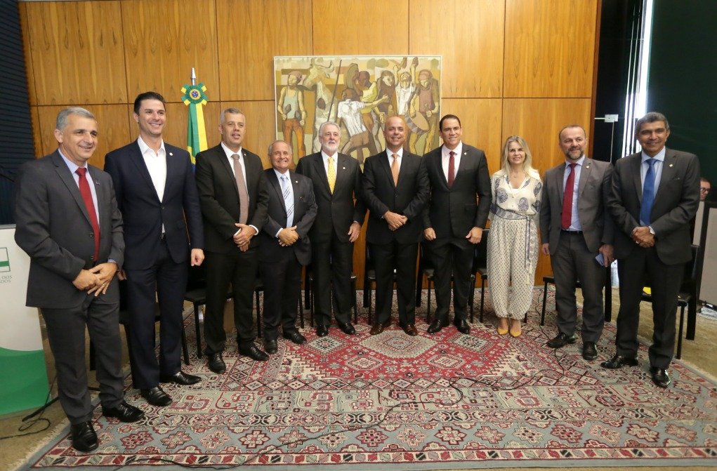 Parlamentares do ES no Congresso Nacional, participam de apresenta&ccedil;&atilde;o do Programa Mobiliza&ccedil;&atilde;o pelo Emprego e Produtividade 